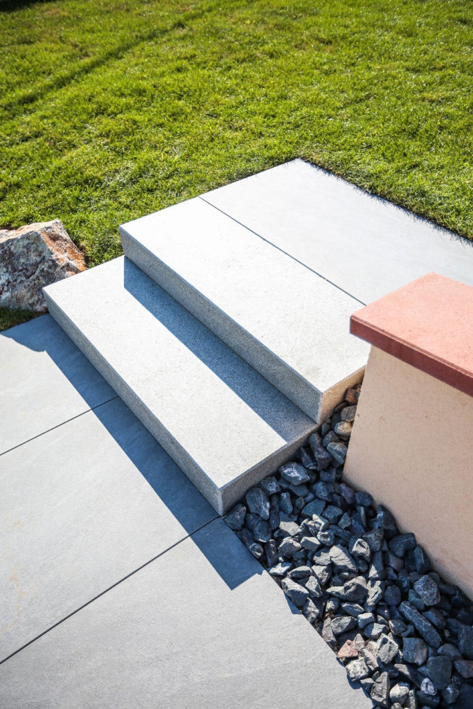 julien-nature-services - escalier en dalles